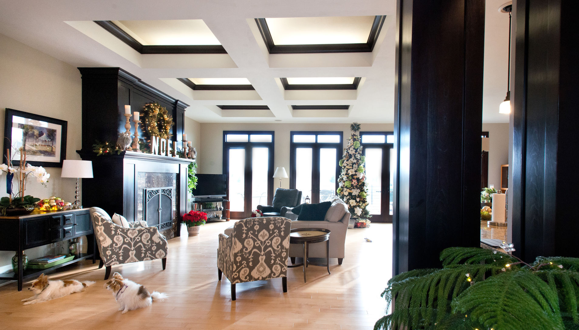 Mag Feature Home Collins